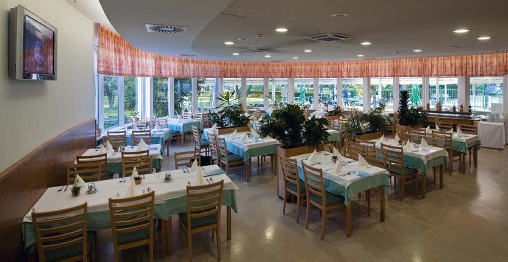 Hotel Termal - Terme 3000 - Sava Hotels & Resorts Moravske-Toplice Exterior photo